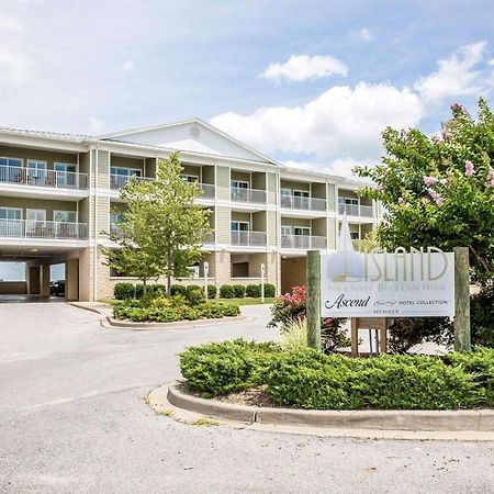 Island Inn & Suites, Ascend Hotel Collection Piney Point Extérieur photo
