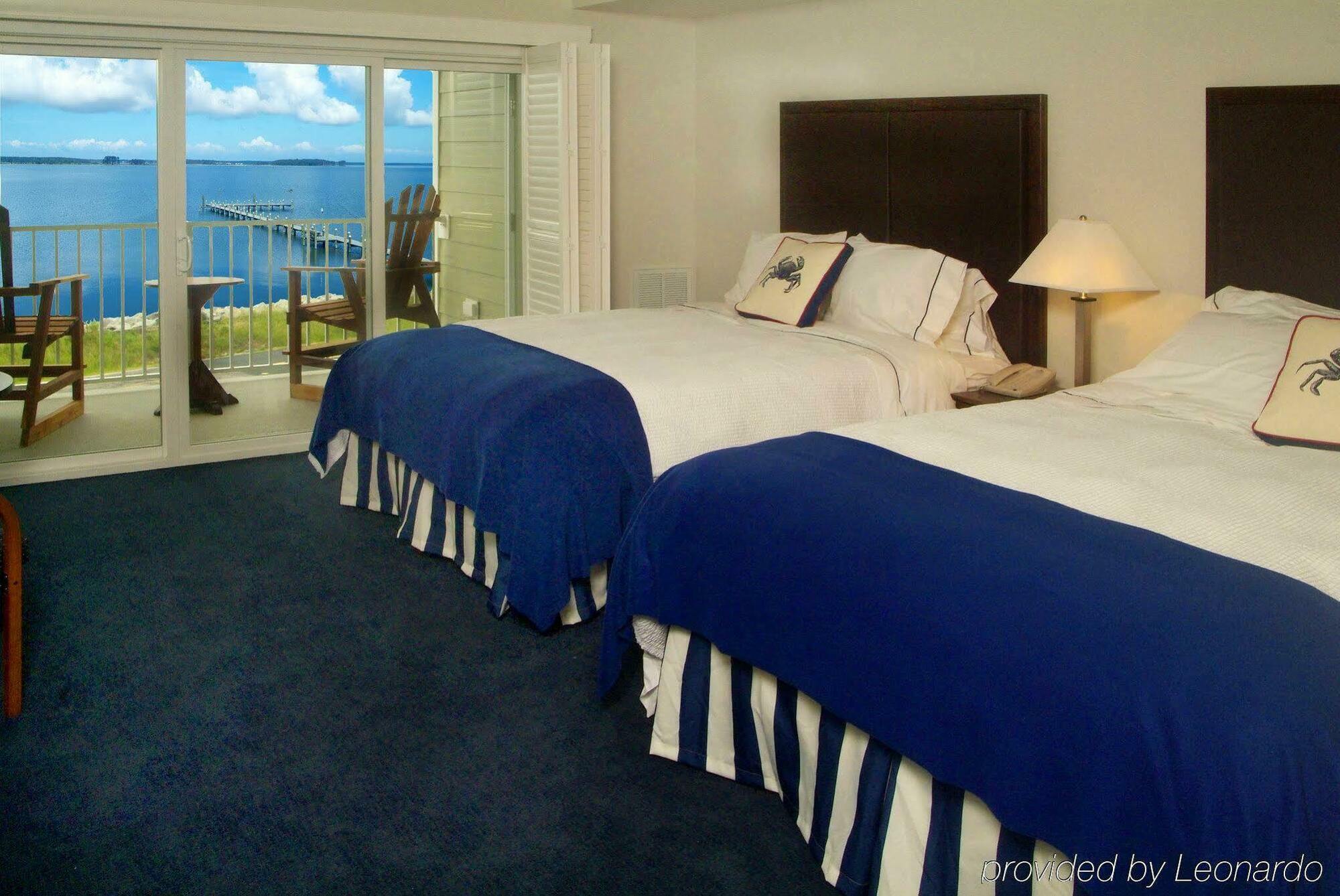 Island Inn & Suites, Ascend Hotel Collection Piney Point Extérieur photo